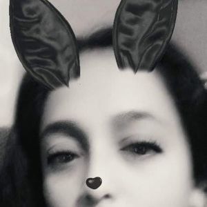 Meet your Posher, Noemi